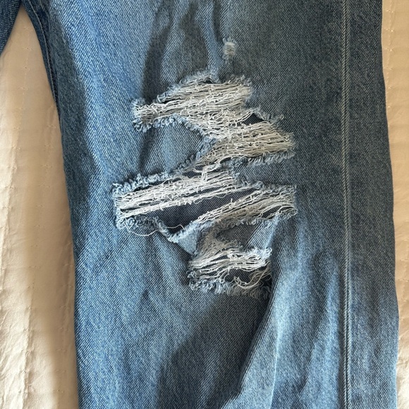 Levi's Blue Straight Leg Women's Jeans - Picture 3 of 8